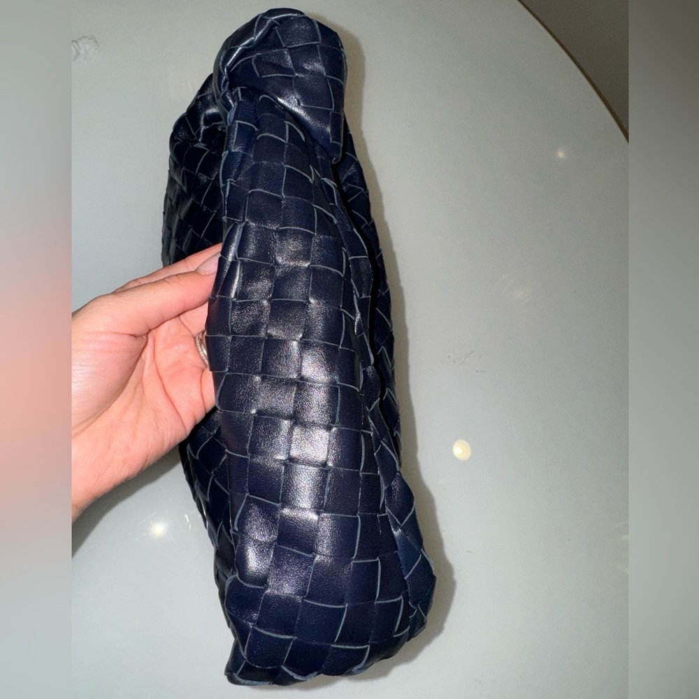 Bottega Veneta Dark Woven Leather Bag - Picture 2 of 6